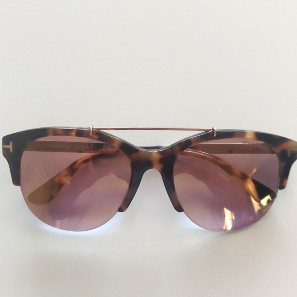 Tom Ford Sunglasses TF517 Adrienne 56Z 55-19-140